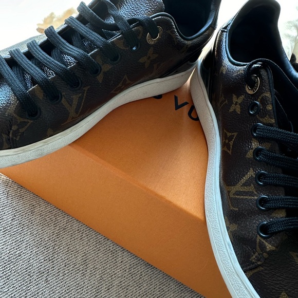 Louis Vuitton Monogram Canvas Patent Leather Front Row Sneakers - Size 38 - Picture 3 of 12